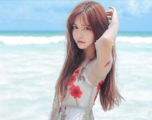 娱乐吃瓜君韩安冉,从网红到明星,她如何成为娱乐界的“吃瓜女王”?